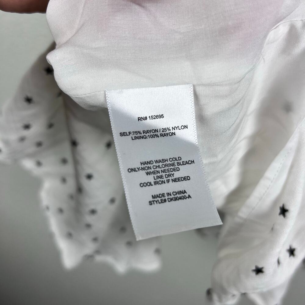 Q&A White Star Print Tie Front Tiered Mini Dress Size M NWT - Picture 7 of 7